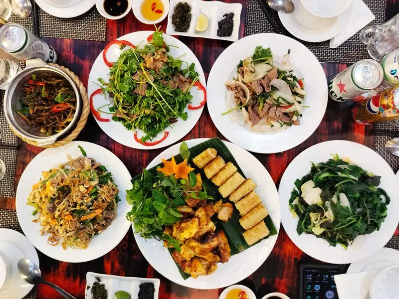 Cơm niêu Buôn Ma Thuột