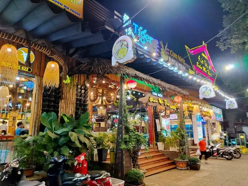 Cơm niêu Buôn Ma Thuột
