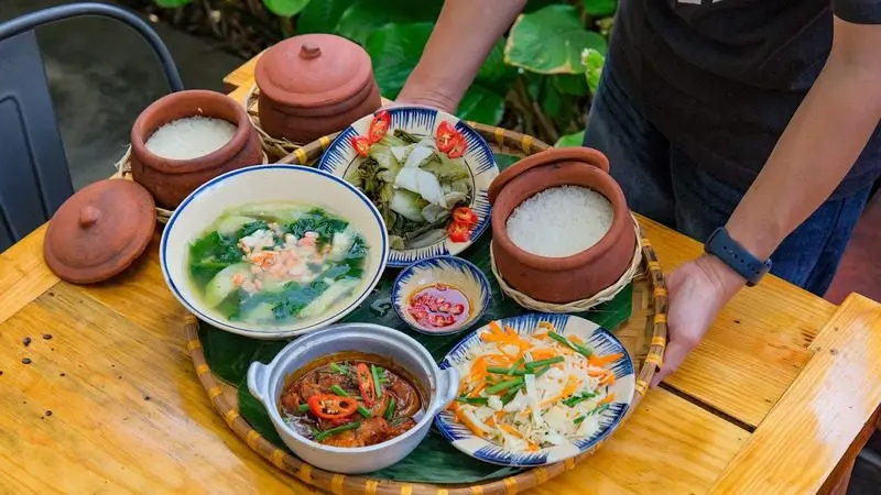 Cơm niêu Thương Nhớ