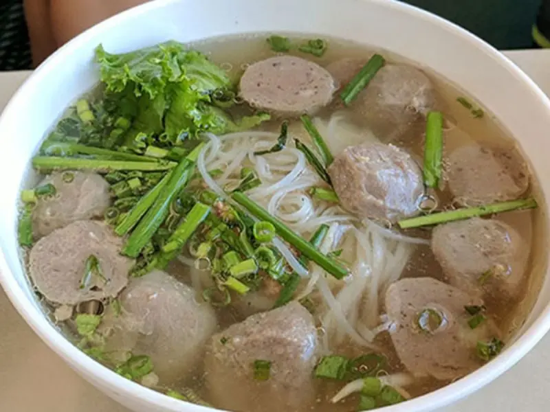 Quán Bò viên chú Lùn