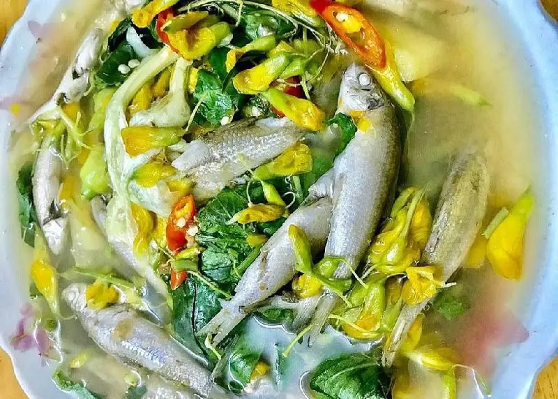Gỏi củ hũ dừa tôm thịt