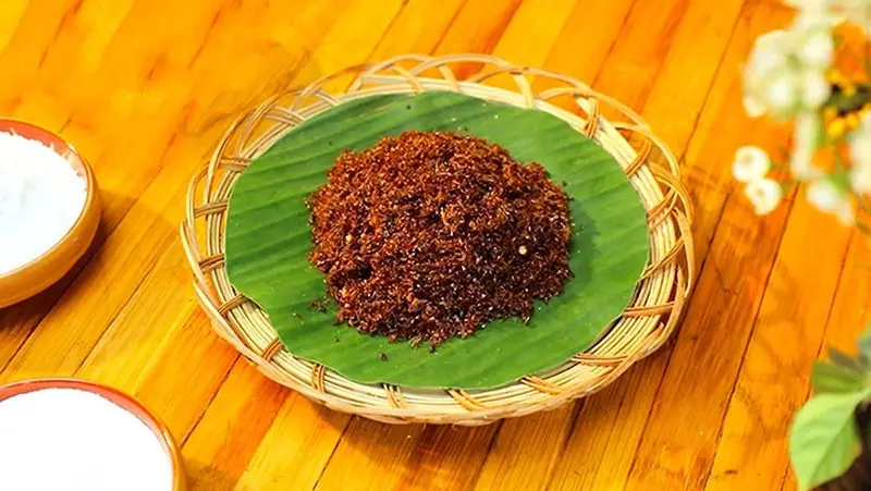Gỏi kiến vàng đu đủ