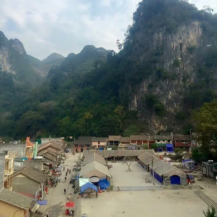 Thắng cố chợ Đồng Văn - Hà Giang