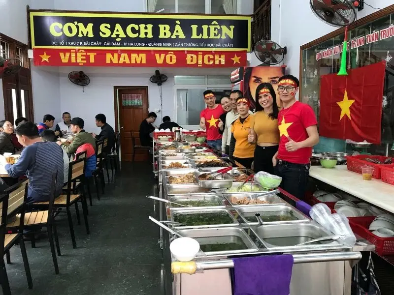 Quán cơm ngon Bà Liên