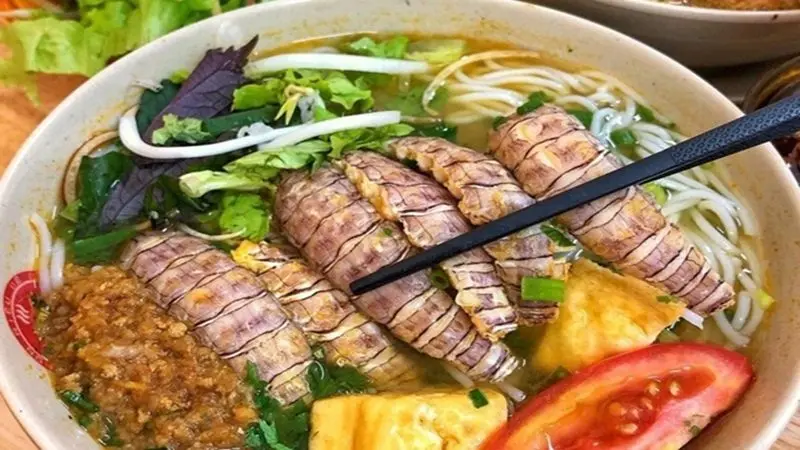 Đặc sản Hạ Long - Bún bề bề