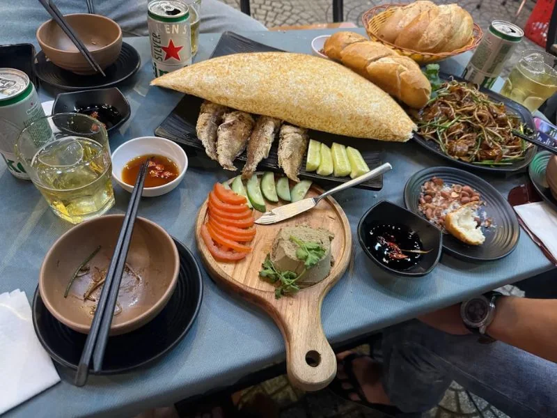 Quán nhậu Xóm