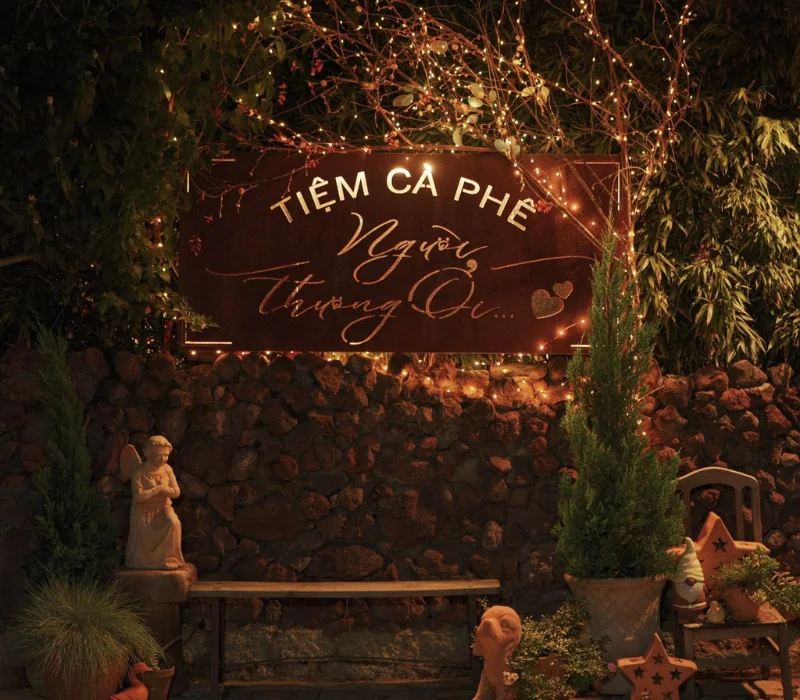 Tiệm cafe Người Thương Ơi