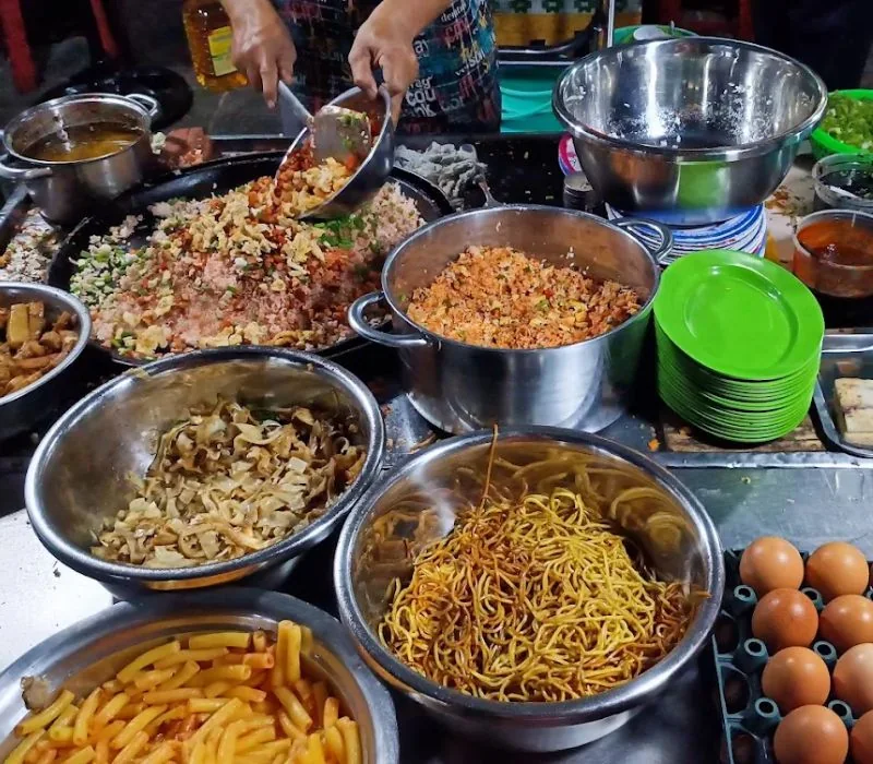 Quán cơm Chiên Minh Ký (Quảng A)