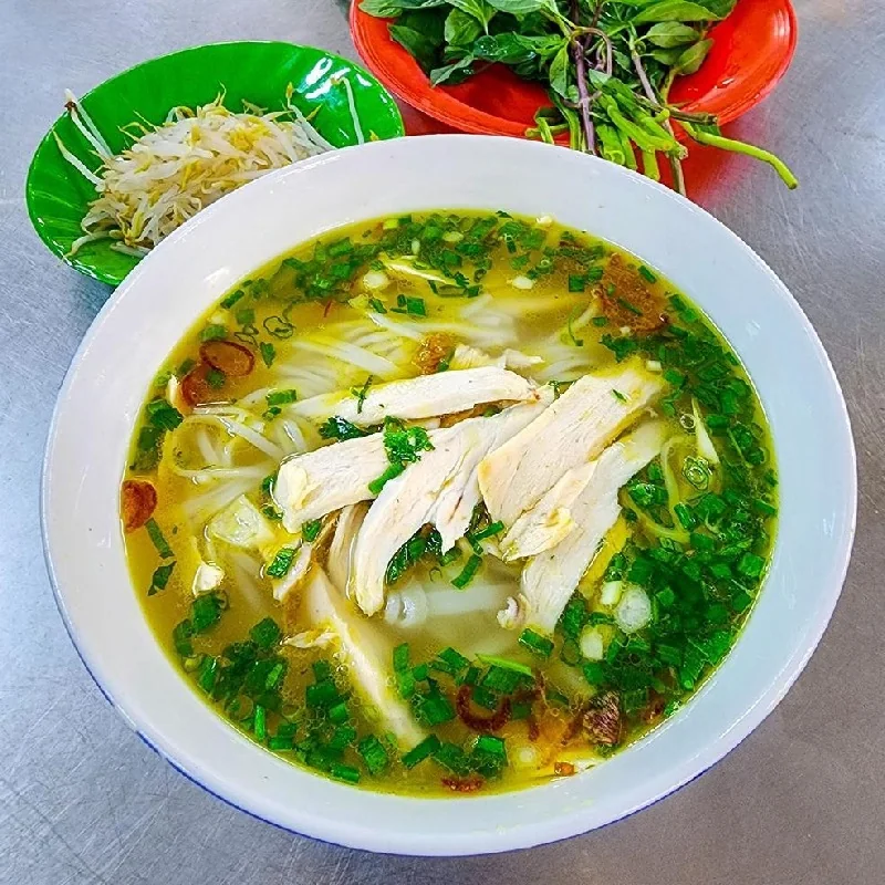 Phở miến gà Kỳ Đồng
