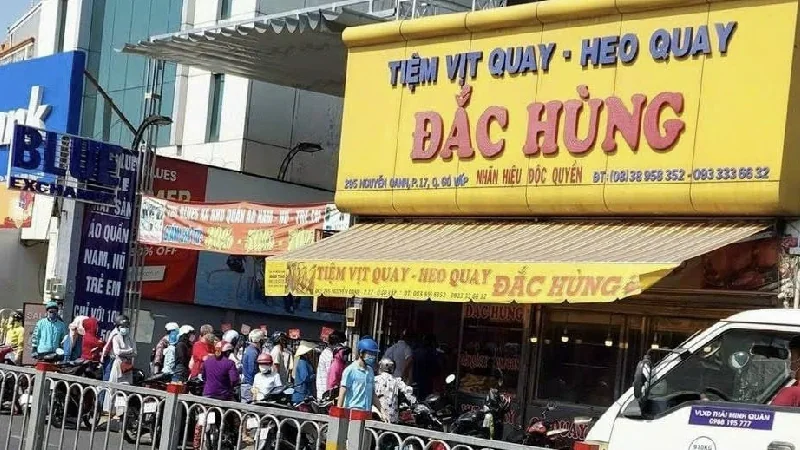 Heo quay Đắc Hùng