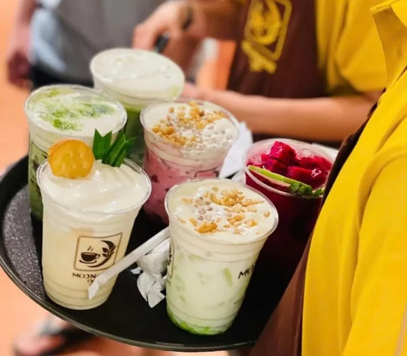 Moonlight Coffee Lounge