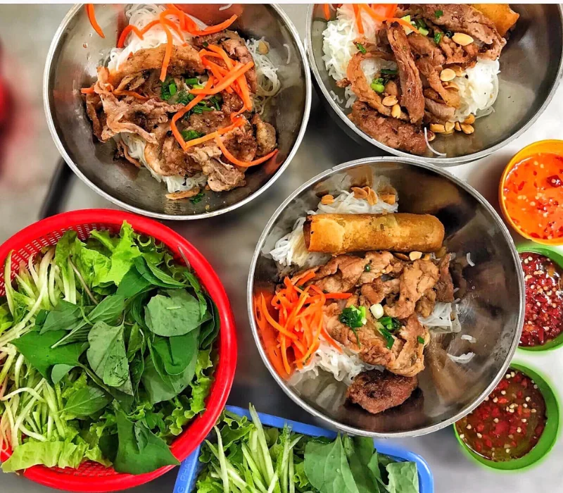 Bún thịt nướng Kiều Bảo