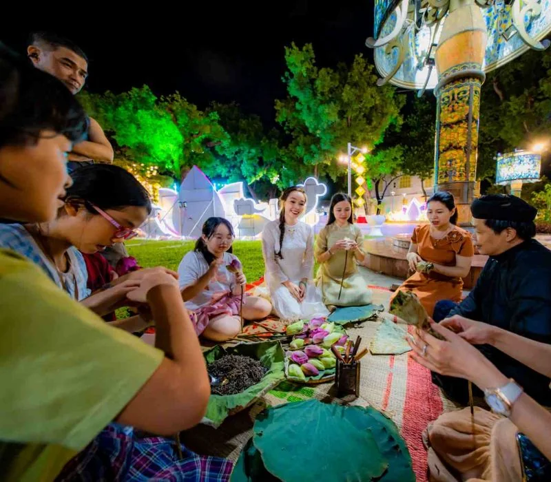 Ngày hội Sen Huế