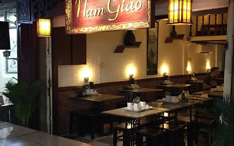 Quán Nam Giao