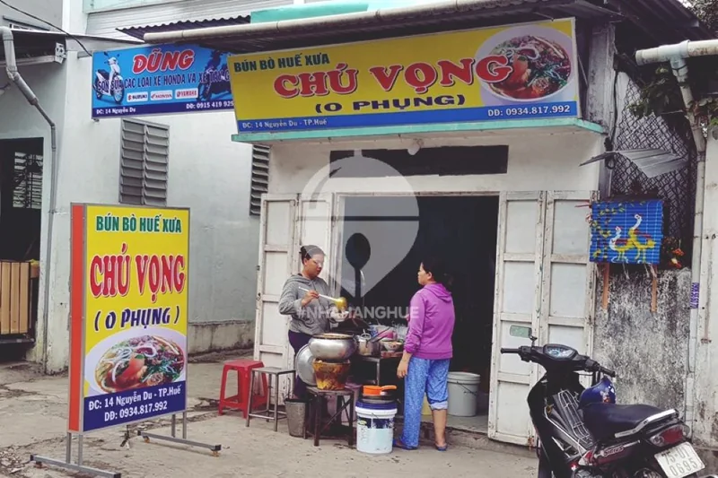 Bún bò Huế Chú Vọng (O Phụng)
