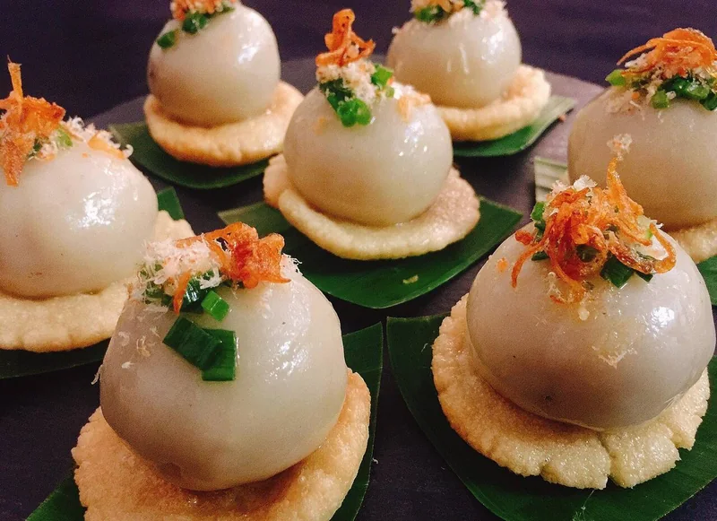 Khu ẩm thực chợ Tây Lộc
