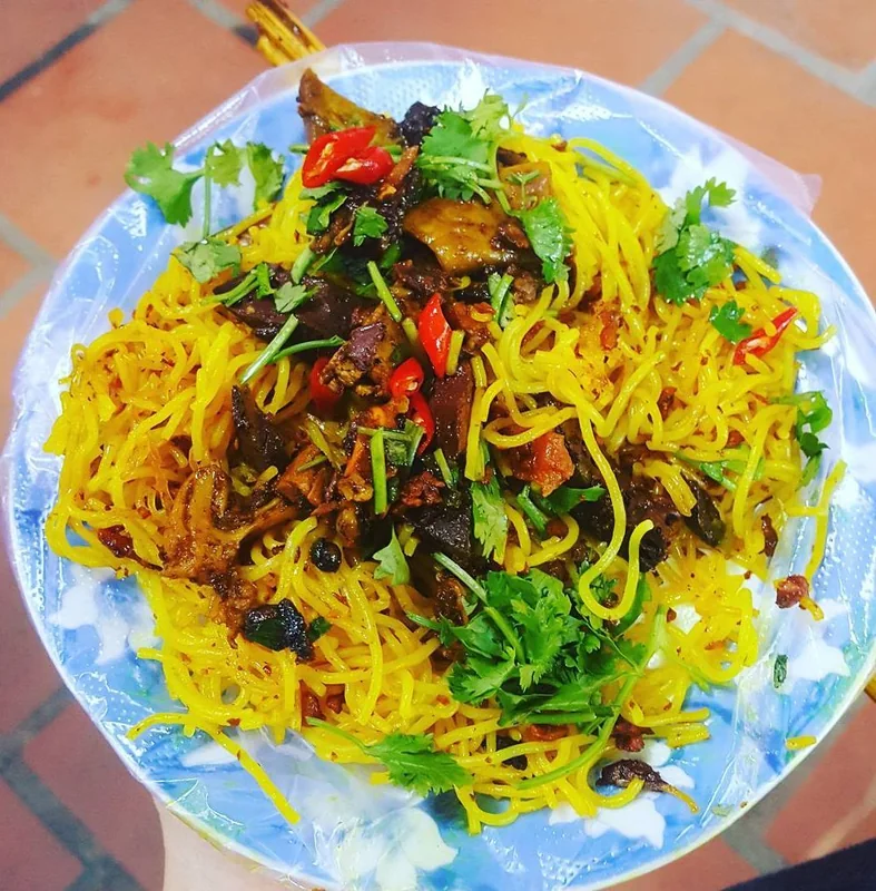 Bún nghệ Trần Quang Khải