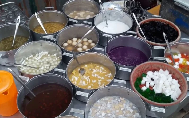Chè O Thảo (trước chợ Đông Ba)