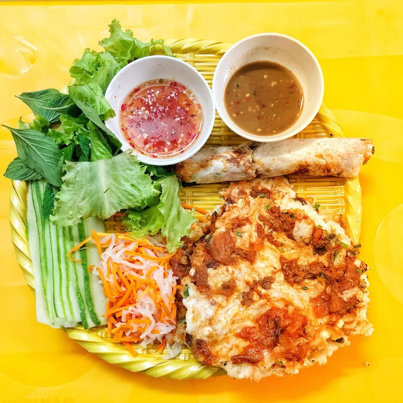Bánh ép Chị Huệ