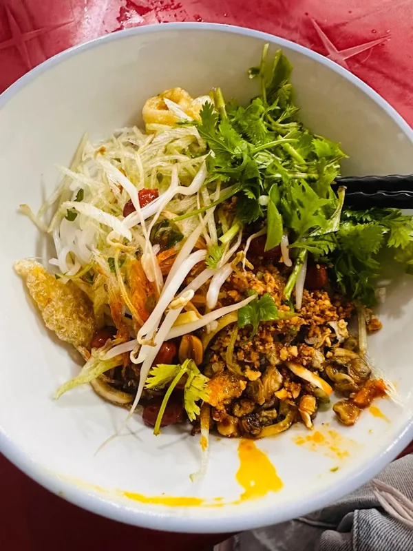 Quán Hồng Thủy