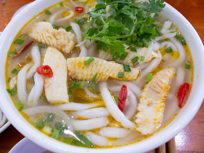Bánh canh cá lóc Sen Xù
