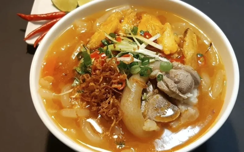 Hằng bánh canh cá lóc