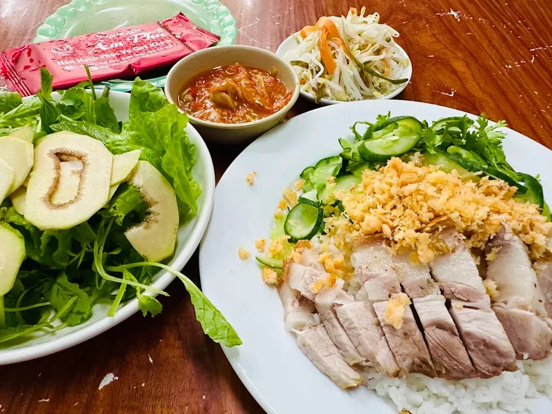 Quán cơm Âm Phủ Huế - 35 Nguyễn Thái Học