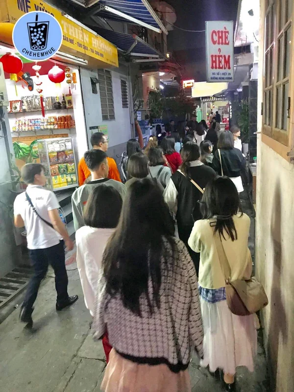 Chè hẻm Hùng Vương