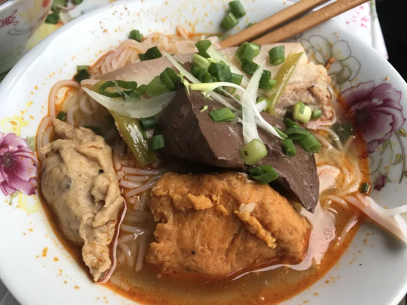 Bún bò Mệ Kéo