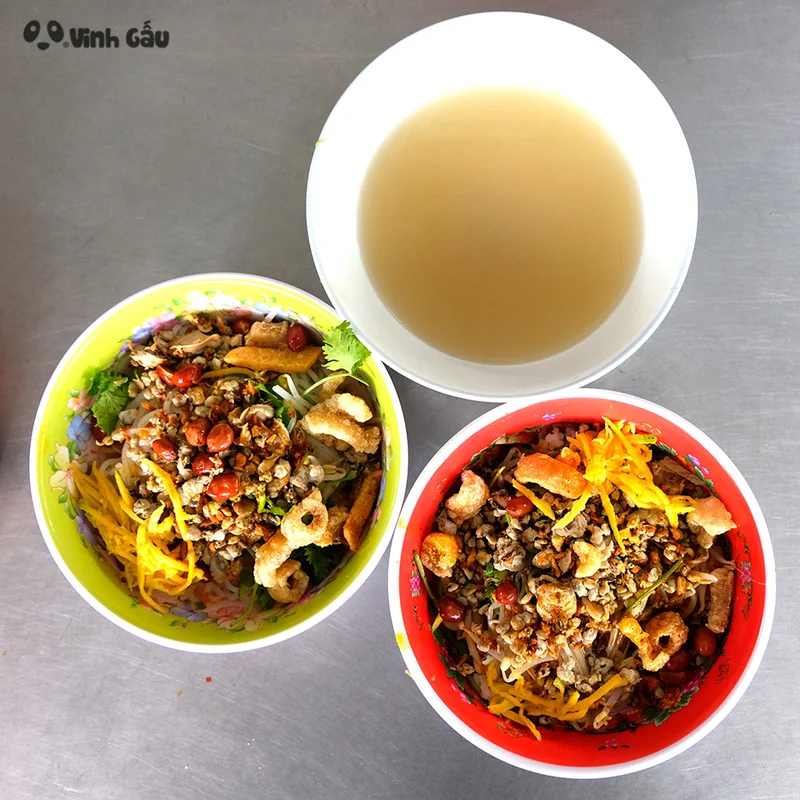 Cơm bún mì hến Hoa Đông