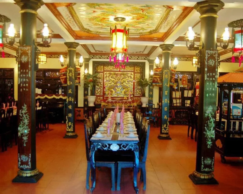 Nhà hàng Cung Đình