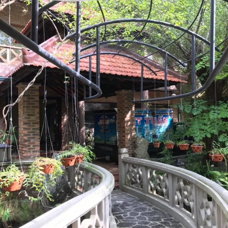 Nhà hàng Mộc Viên