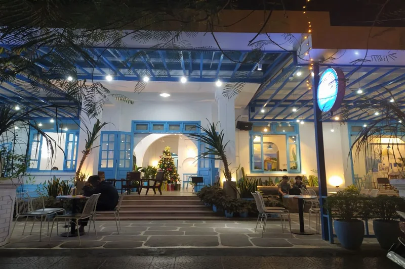 Santo Cafe Huế