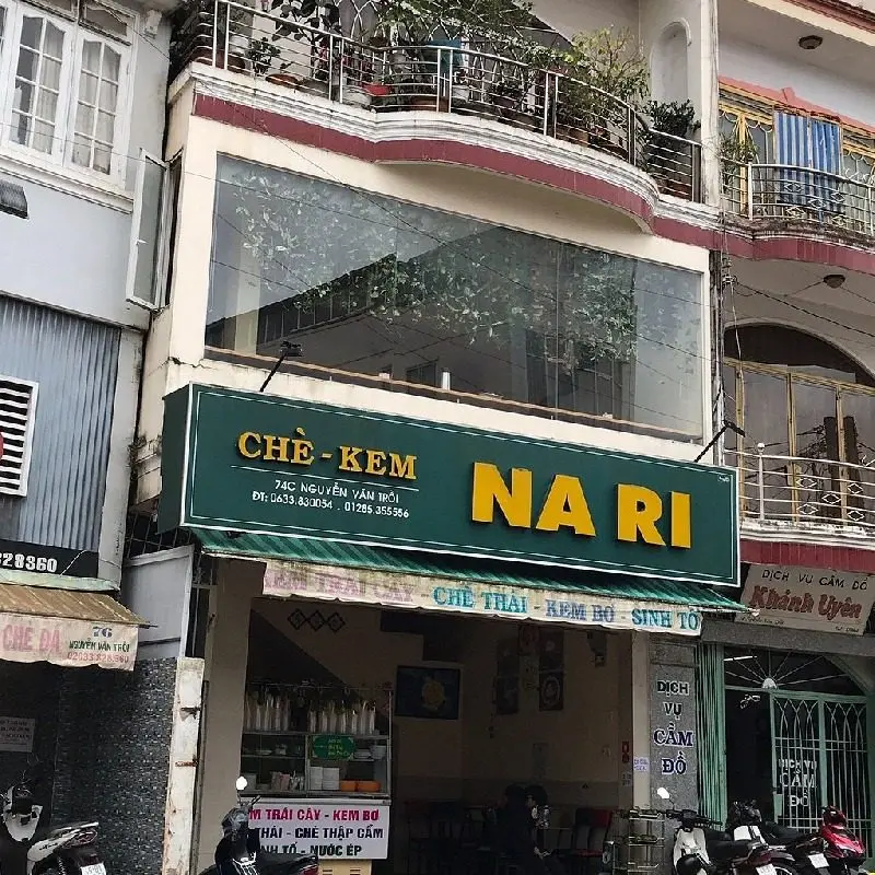 Kem bơ - chè Nari