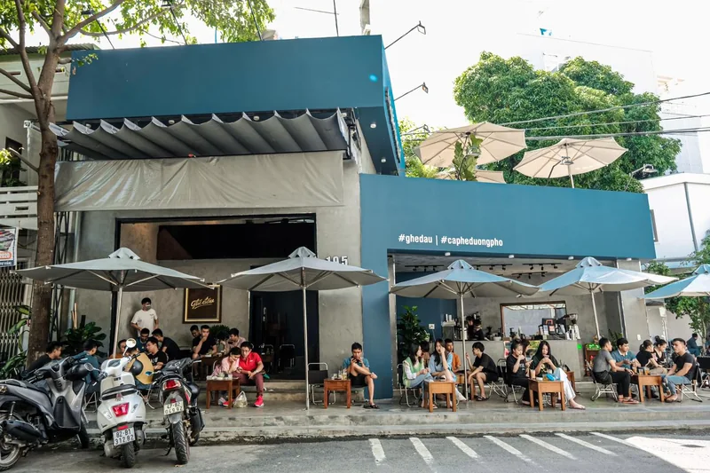 Quán Cafe Ghế Đẩu