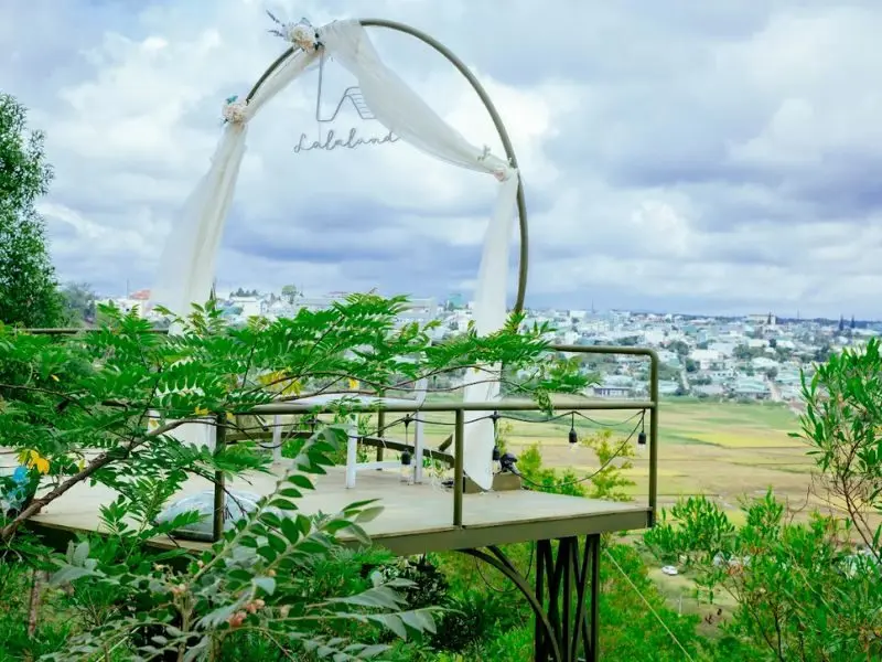 Tiệm cà phê La La Land