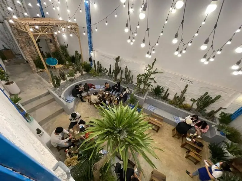 Lahu Cafe