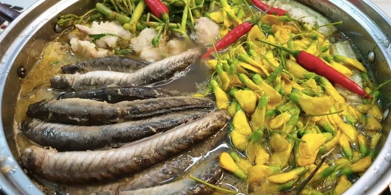 Lẩu mắm - cá kèo Bà Thành