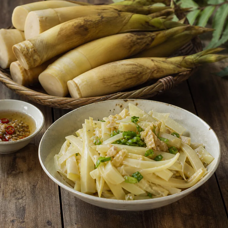 Măng vầu
