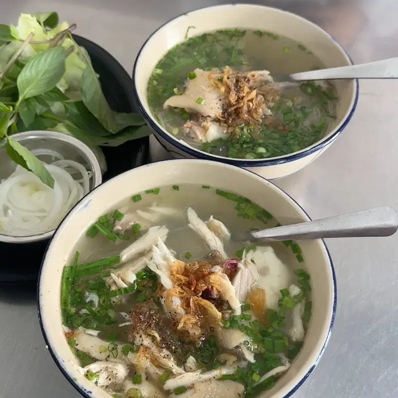 Miến gà Tường Vy