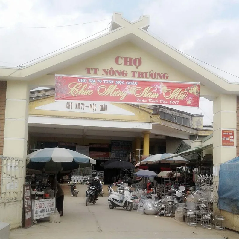 Chợ thị trấn Mộc Châu