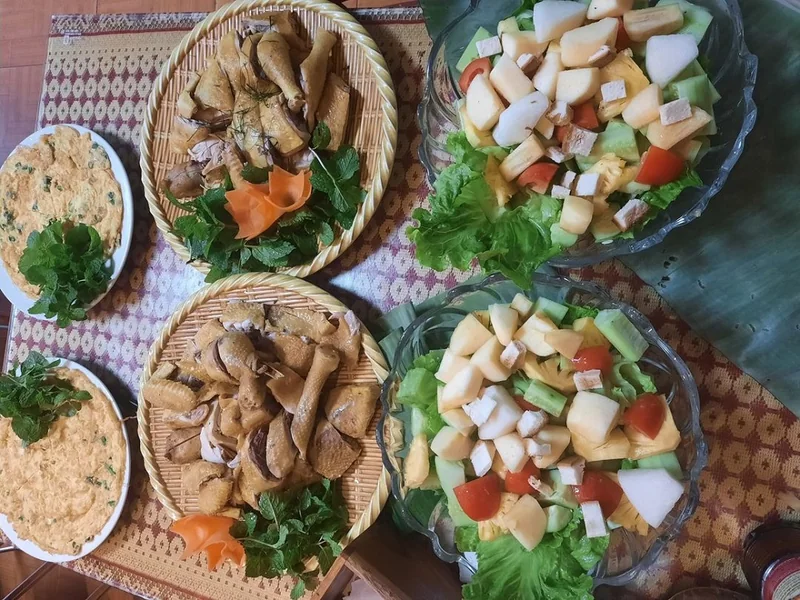 Nhà hàng Tuân Gù