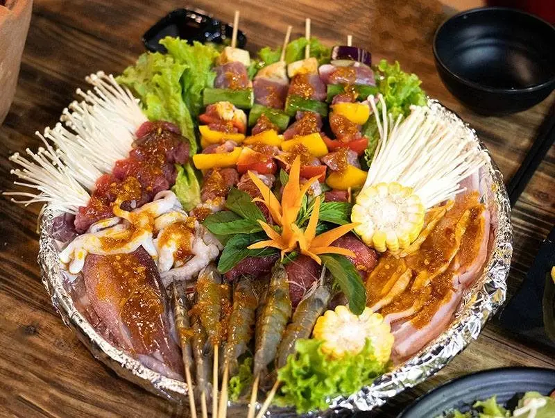 Các món nướng và lẩu