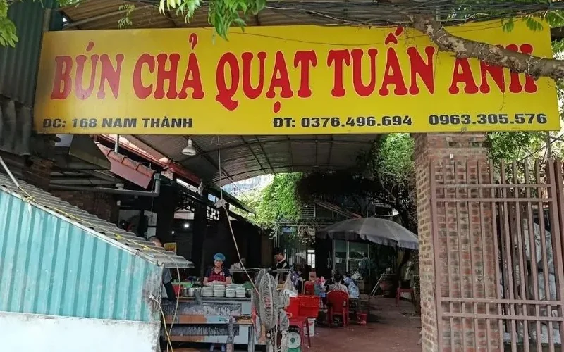 Bún chả quạt Tuấn Anh