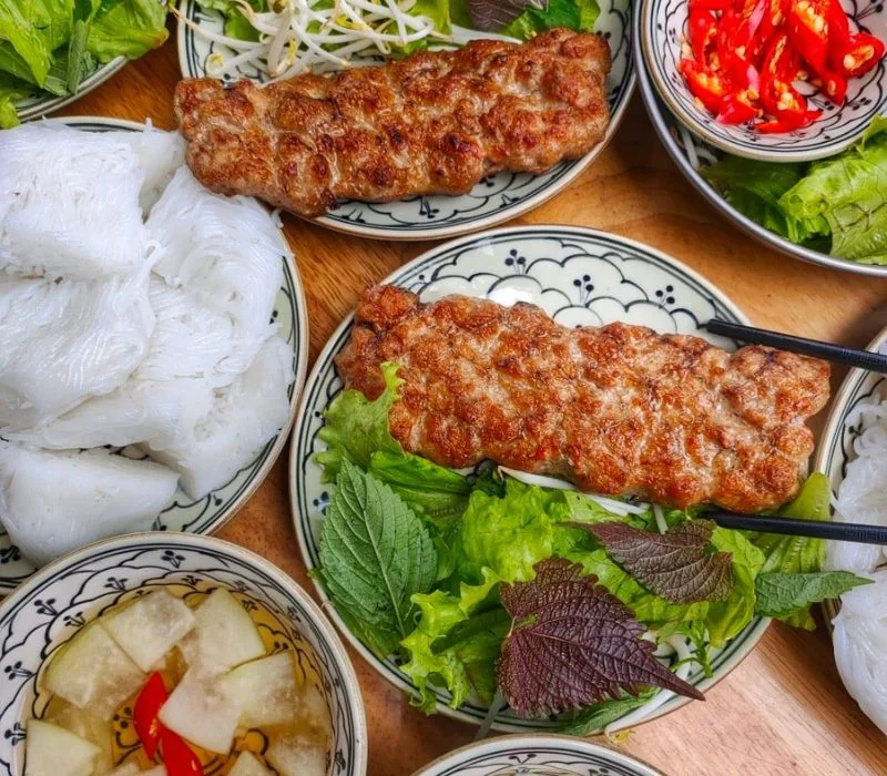 Bún chả quạt Tình Mai