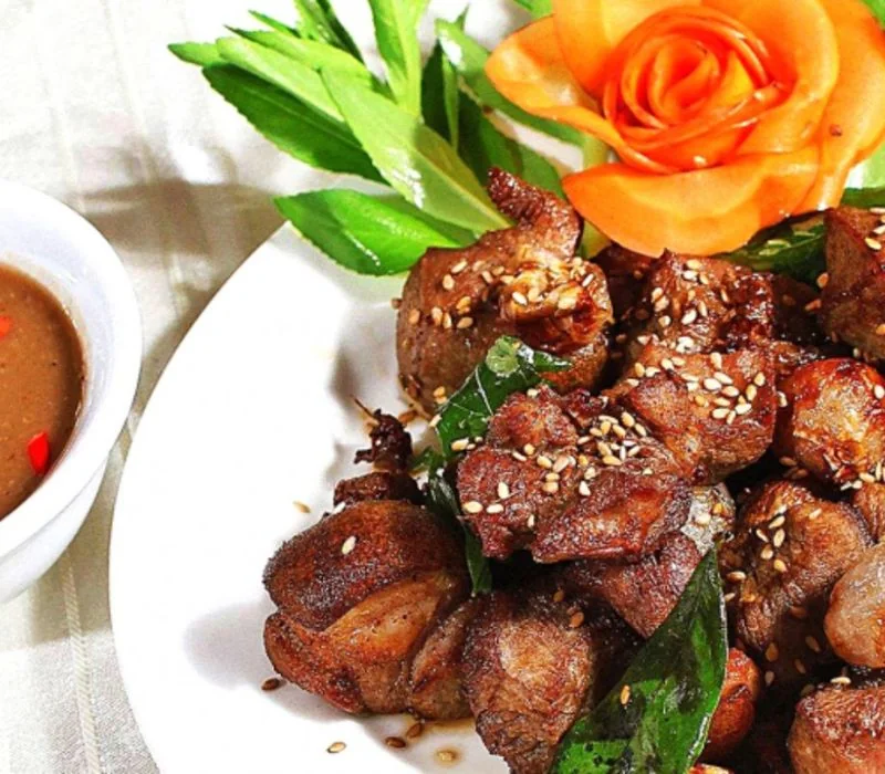 Nhà hàng dê núi Ba Cửa