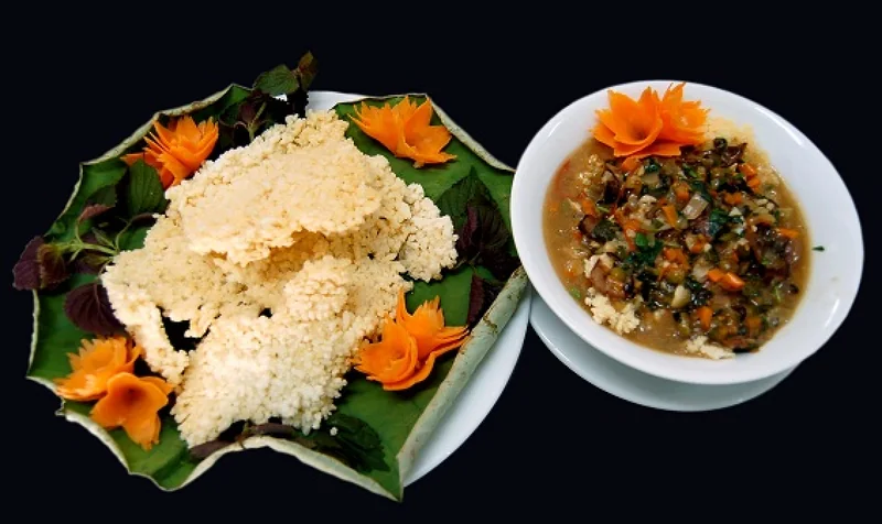 Cơm cháy thịt dê