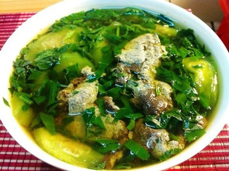 Nhà hàng Cung Đình và Cổ Lầu