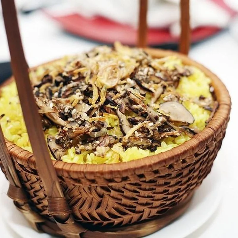 Xôi trứng kiến Ninh Bình