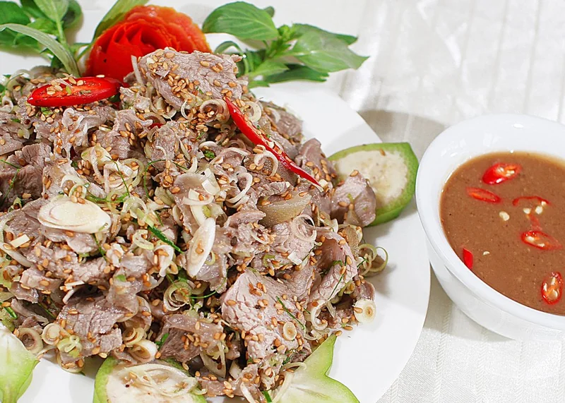 Dê núi Ninh Bình tái chanh